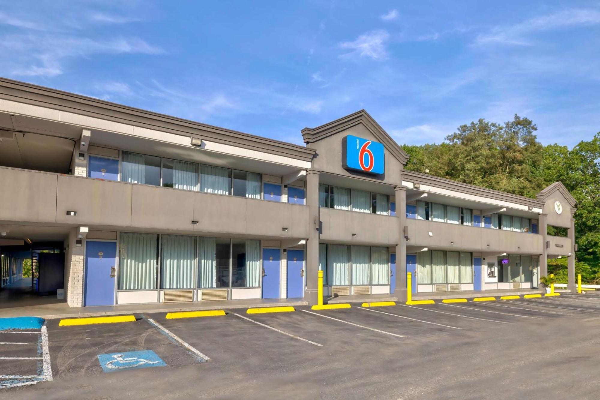 Motel 6 Morgantown Dış mekan fotoğraf